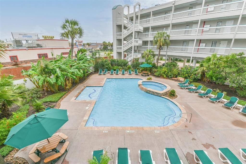 Gypsea Blu Beach Condo Steps To The Beach Galveston Luaran gambar